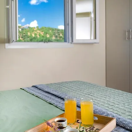 아파트 Viapartments Akrivi